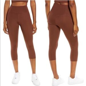 NWT Girlfriend Collective High Waist Capri Leggings